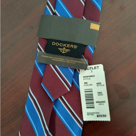 Dockers Repp Necktie Men's Red Blue Woven Striped 3.5 inch Standard Width 56 L - Picture 2 of 8